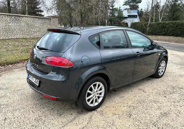 Seat Leon cena 22900 przebieg: 145000, rok produkcji 2011 z Bielsk Podlaski małe 352